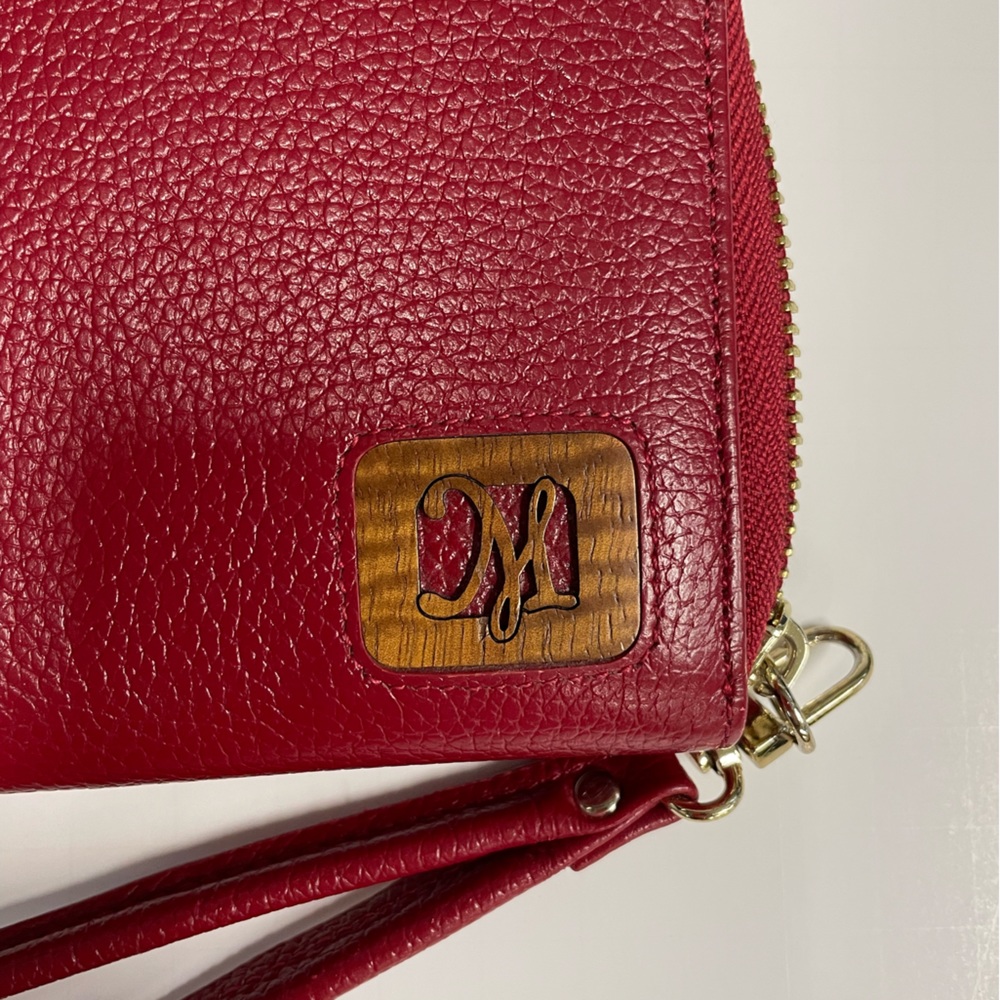 Martin & McArthur Hawaii Red Leather Wallet Wristlet Koa Wood Trim - Picture 4 of 7